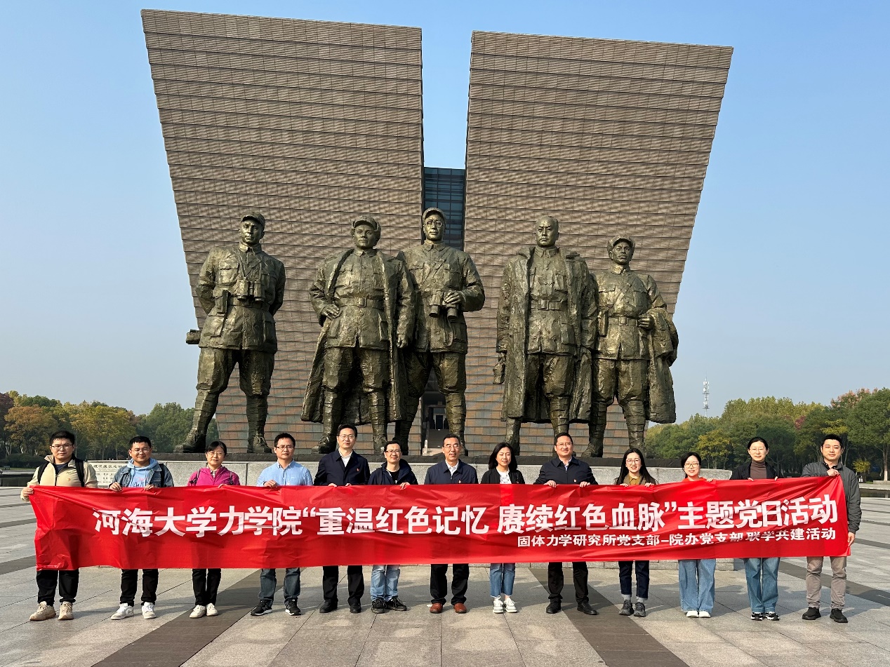 谈球吧体育