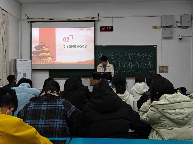 谈球吧体育