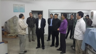 谈球吧体育