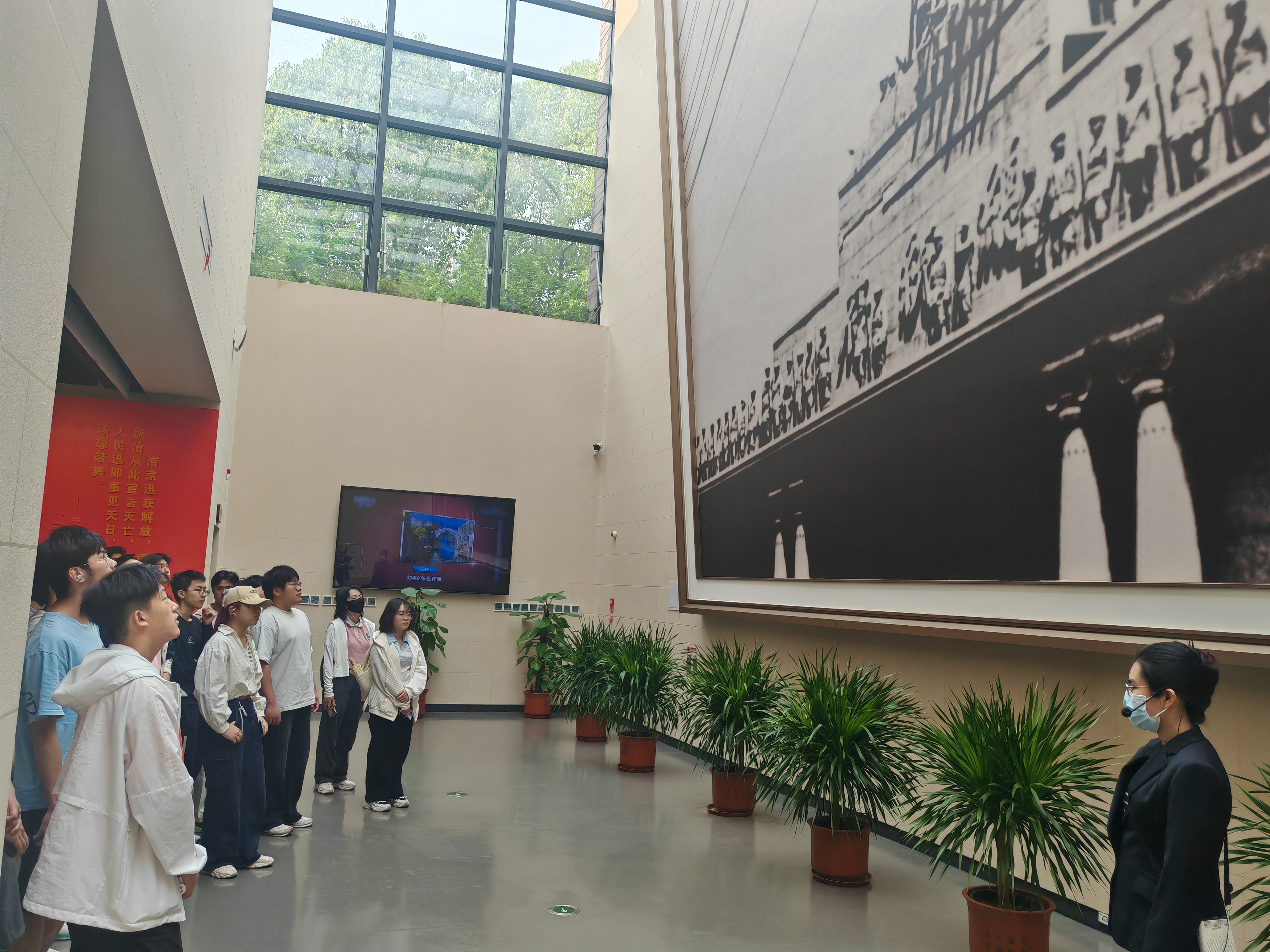 谈球吧体育
