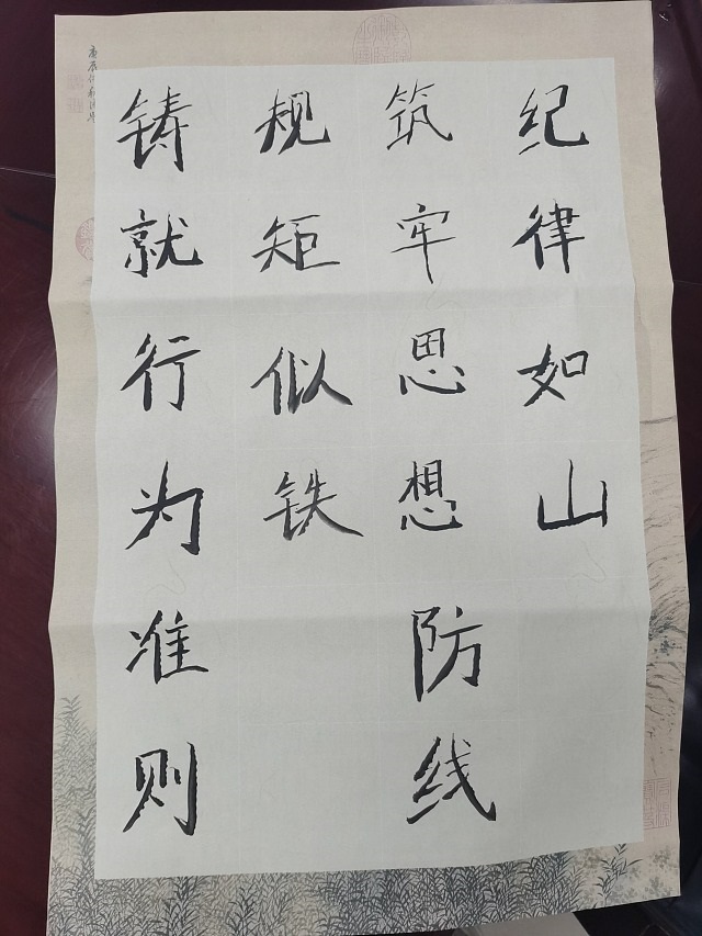 谈球吧体育